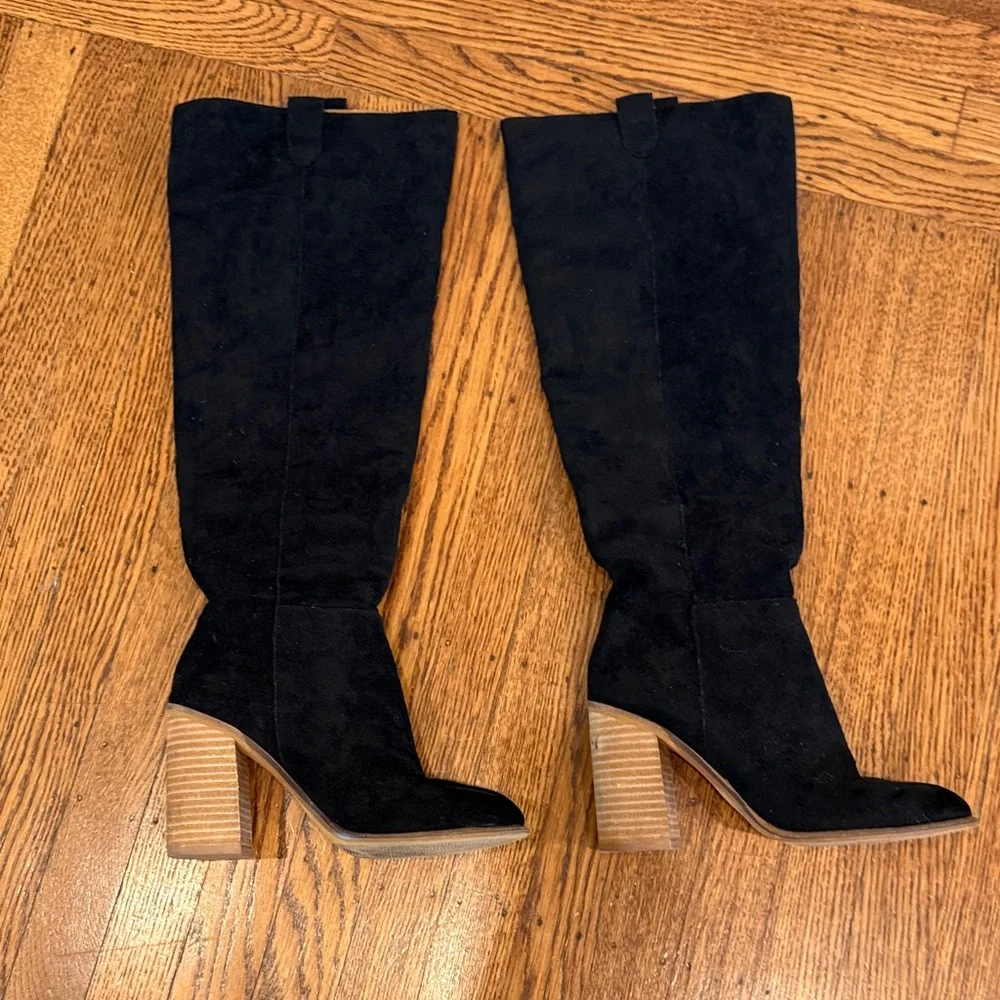 Oasis Society Black Suede Knee High Block Heeled Boots - women's size 7.5 - Picture 2 of 7